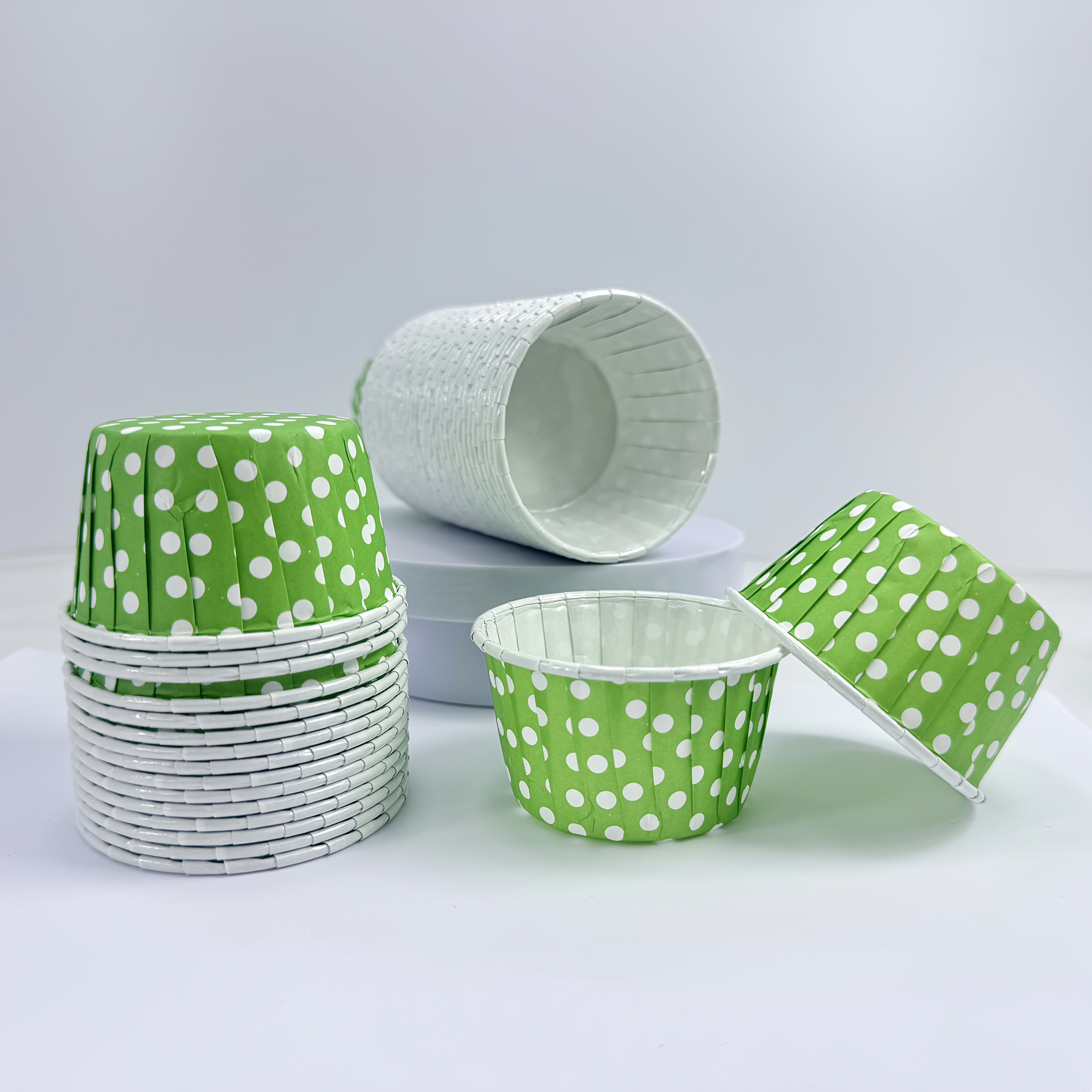 48 Polka Dot Cake Cups (with or without lid) - 8 bright colors, thickened muffin baking cups for parties, birthdays, weddings, festivals, picnics, and family gatherings